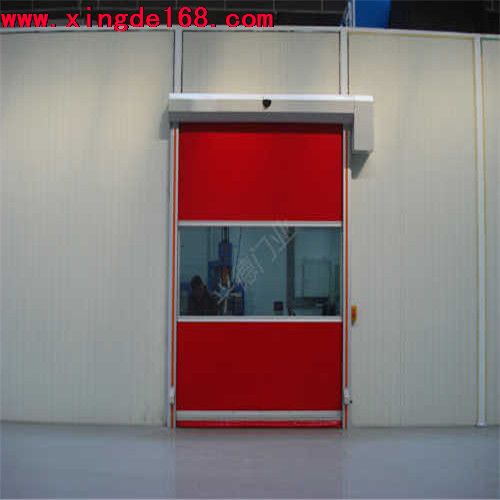 工業(yè)快速門多次運(yùn)行后，為什么限位整體下移呢?