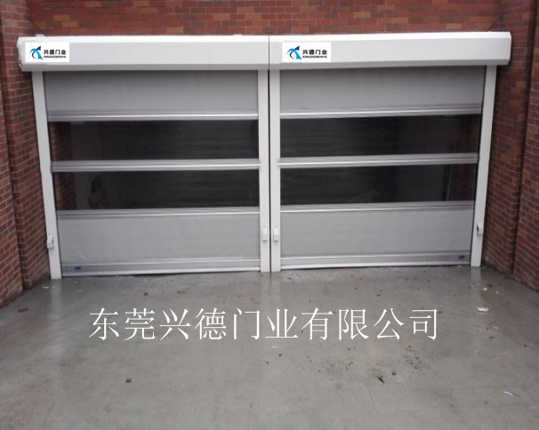 什么生產(chǎn)廠家定做硬質(zhì)快速卷簾門質(zhì)量好？